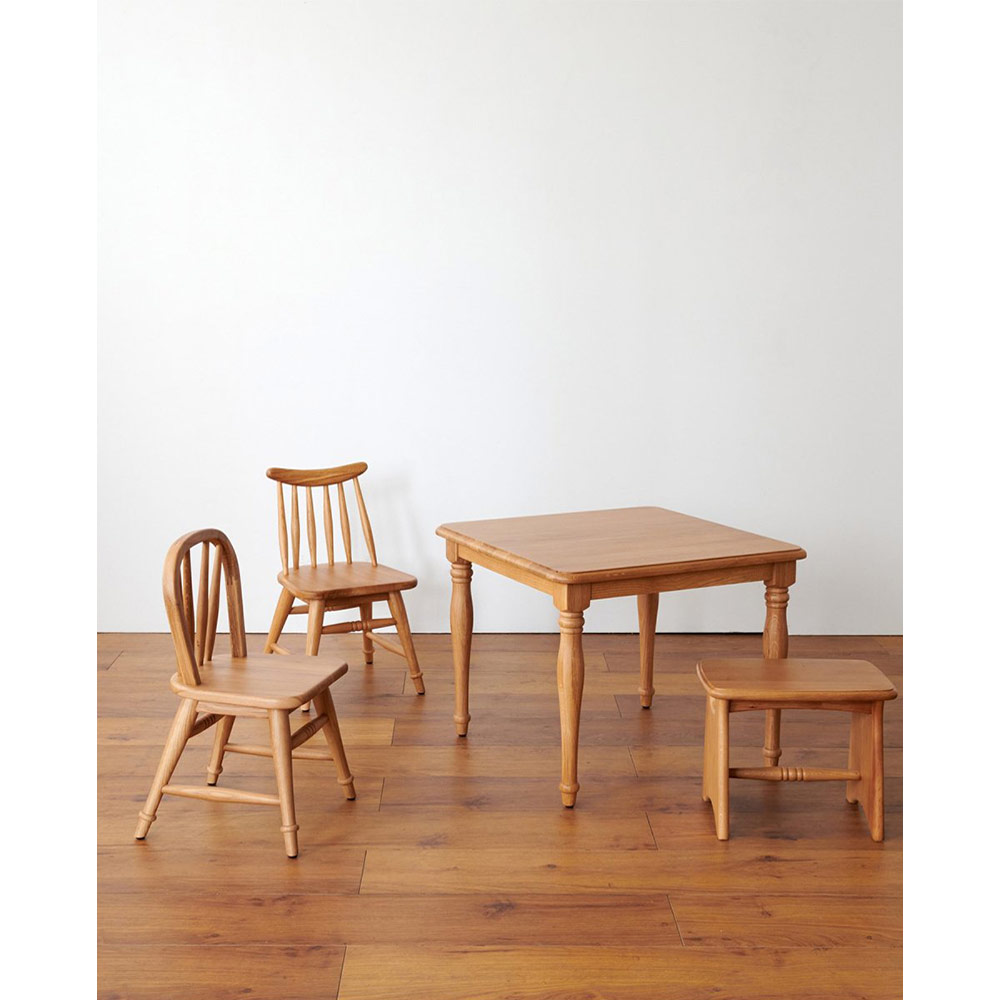 ADEL Tiny Step Stool / ACME Furniture（アクメファニチャー） / その他キッズ家具 / ACM10191_dt_13.jpg