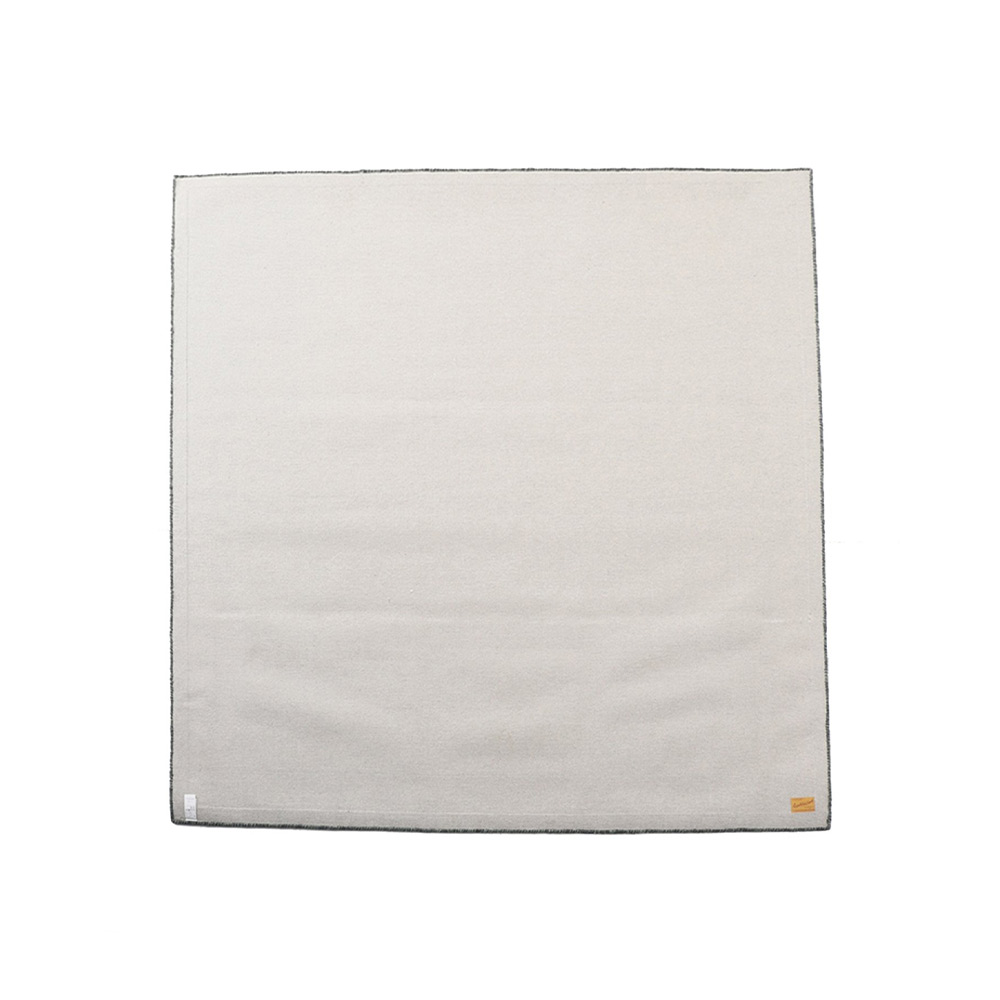 BRENTWOOD RUG 200×250 / ACME Furniture（アクメファニチャー） / ラグ・カーペット・絨毯 / ACM10220_dt_02.jpg