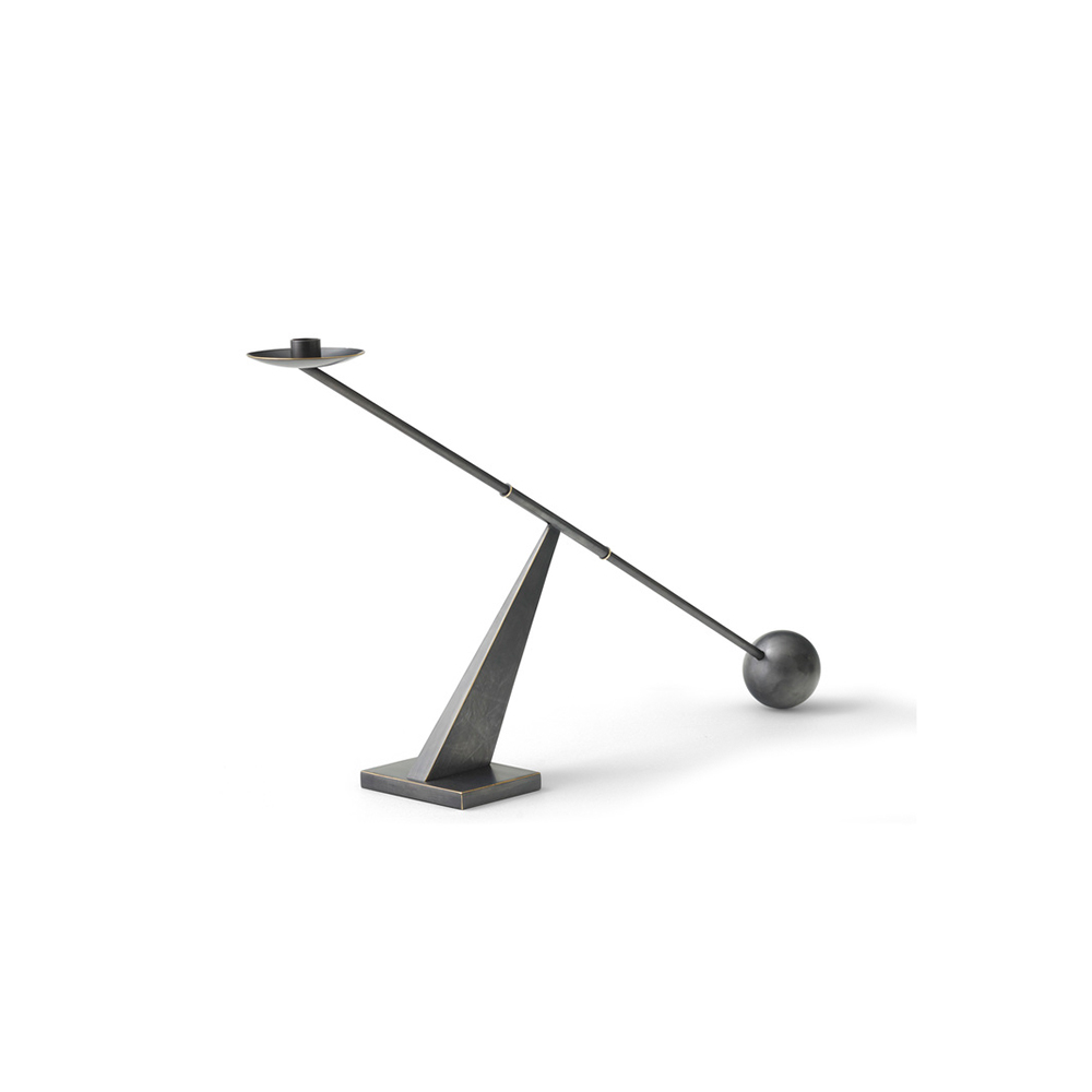 Audo Copenhagen Interconnect Candle Holder Bronzed brass / Audo Copenhagen（オドー コペンハーゲン） / その他インテリア雑貨 / ADO10039_dt_01.jpg