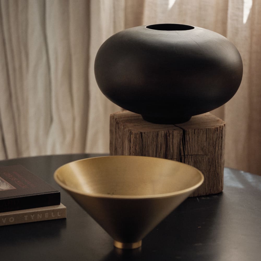 Audo Copenhagen Surround Vase / Audo Copenhagen（オドー コペンハーゲン） / 花器・フラワーベース・花瓶 / ADO10057_dt_01.jpg