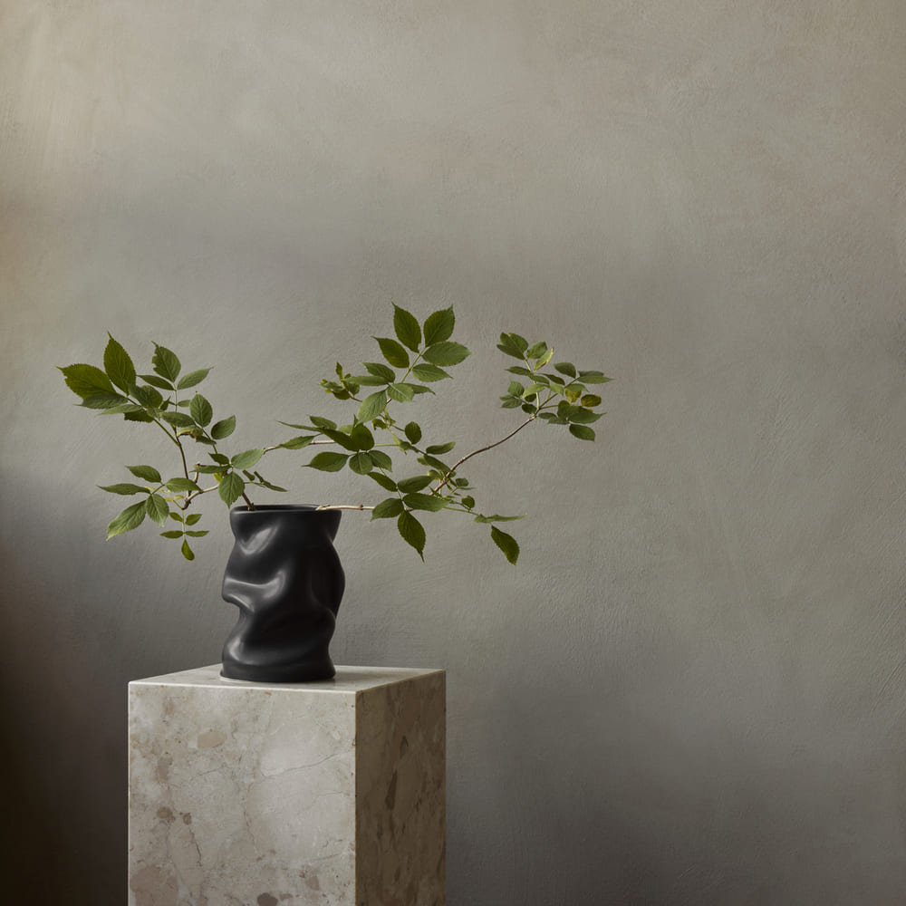 Audo Copenhagen Collapse Vase H20 / Audo Copenhagen（オドー コペンハーゲン） / 花器・フラワーベース・花瓶 / ADO10058_dt_07.jpg