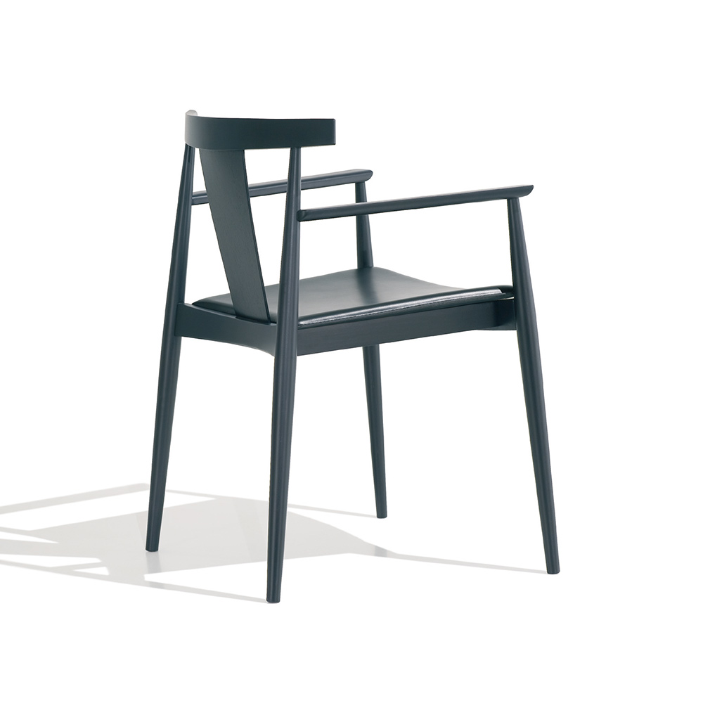 Smile Armchair SO0336 381 Valencia / Andreu World（アンドリューワールド） / ダイニングチェア / AND10006_dt_02.jpg