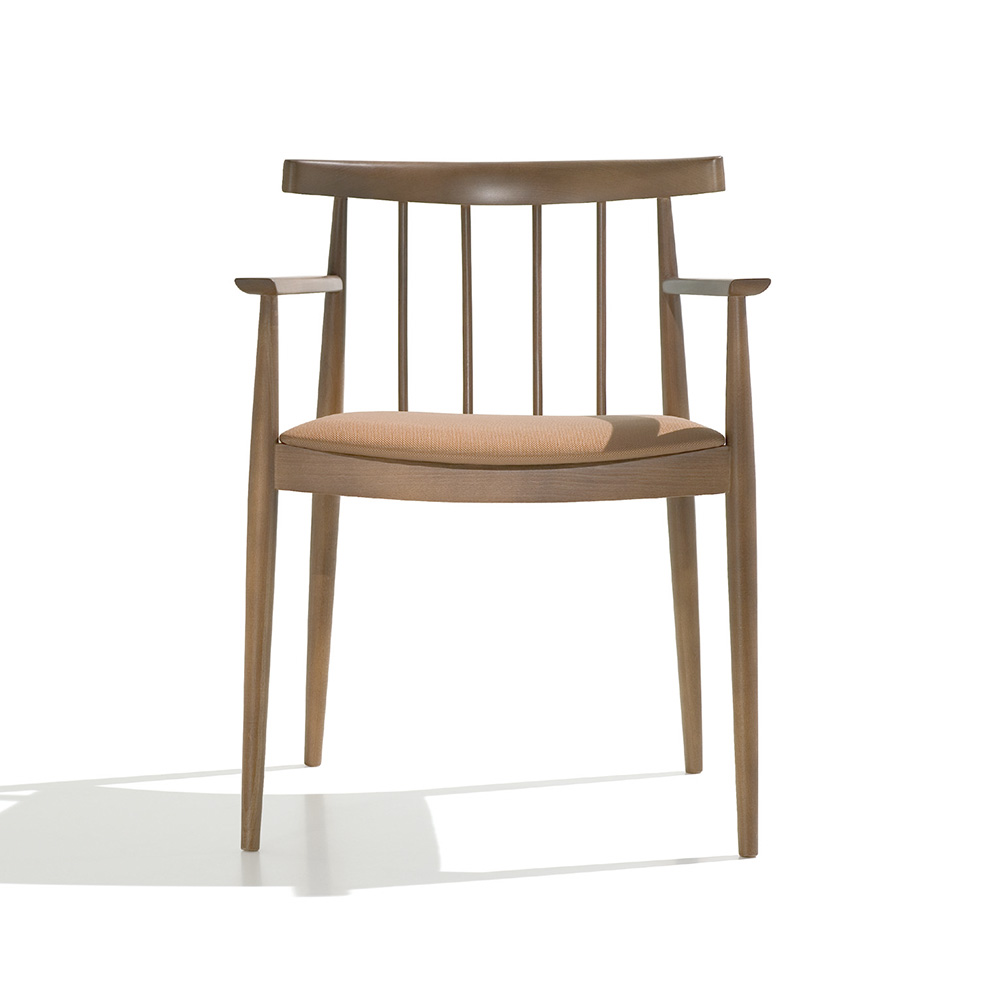 Smile Armchair SO0334 377 Kvadrat Canvas 2 / Andreu World（アンドリューワールド） / ダイニングチェア / AND10007_dt_01.jpg