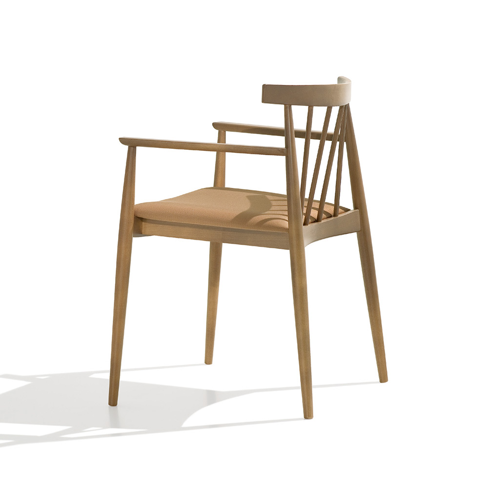 Smile Armchair SO0334 377 Kvadrat Canvas 2 / Andreu World（アンドリューワールド） / ダイニングチェア / AND10007_dt_02.jpg