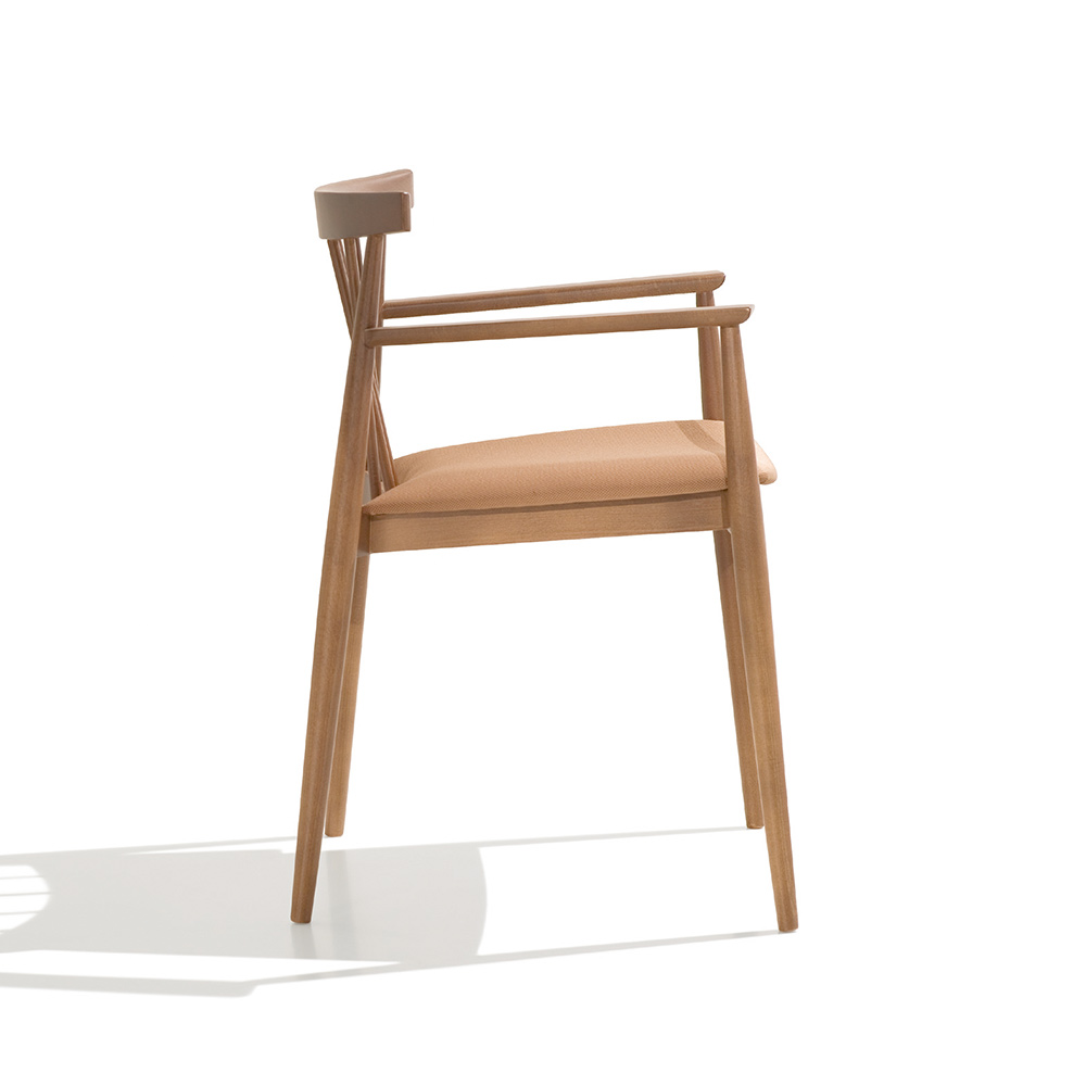 Smile Armchair SO0334 377 Kvadrat Canvas 2 / Andreu World（アンドリューワールド） / ダイニングチェア / AND10007_dt_03.jpg