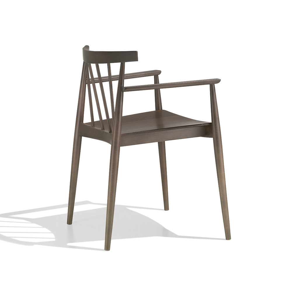 Smile Armchair SO0333 / Andreu World（アンドリューワールド） / ダイニングチェア / AND10013_dt_02.jpg