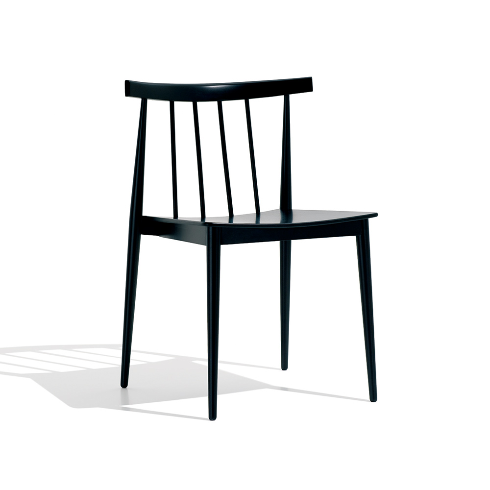 Smile Stackable chair SI0323 / Andreu World（アンドリューワールド） / ダイニングチェア / AND10015BLK_ma.jpg