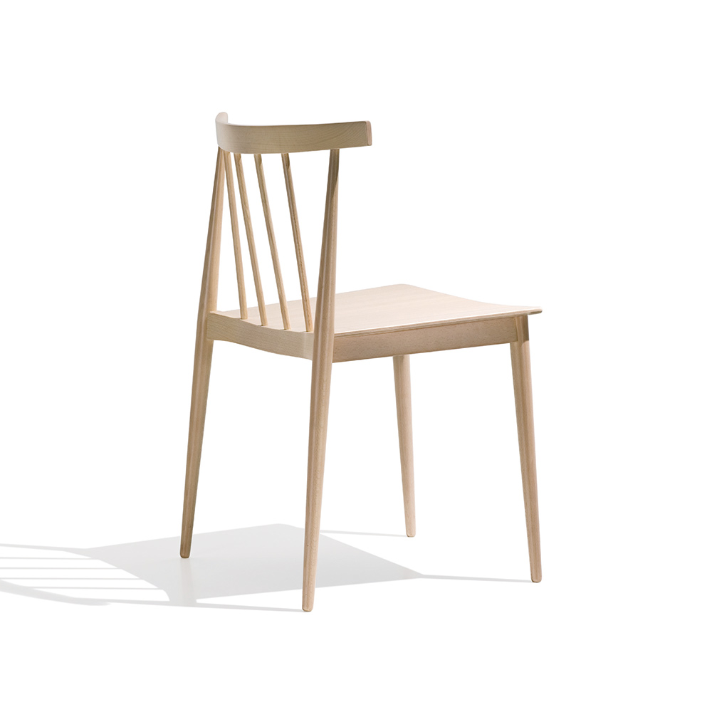 Smile Stackable chair SI0323 / Andreu World（アンドリューワールド） / ダイニングチェア / AND10015_dt_08.jpg