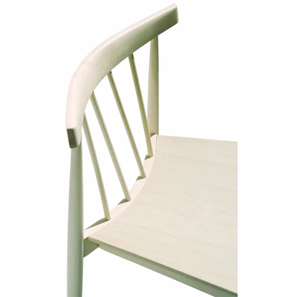 Smile Stackable chair SI0323 / Andreu World（アンドリューワールド） / ダイニングチェア / AND10015_dt_10.jpg