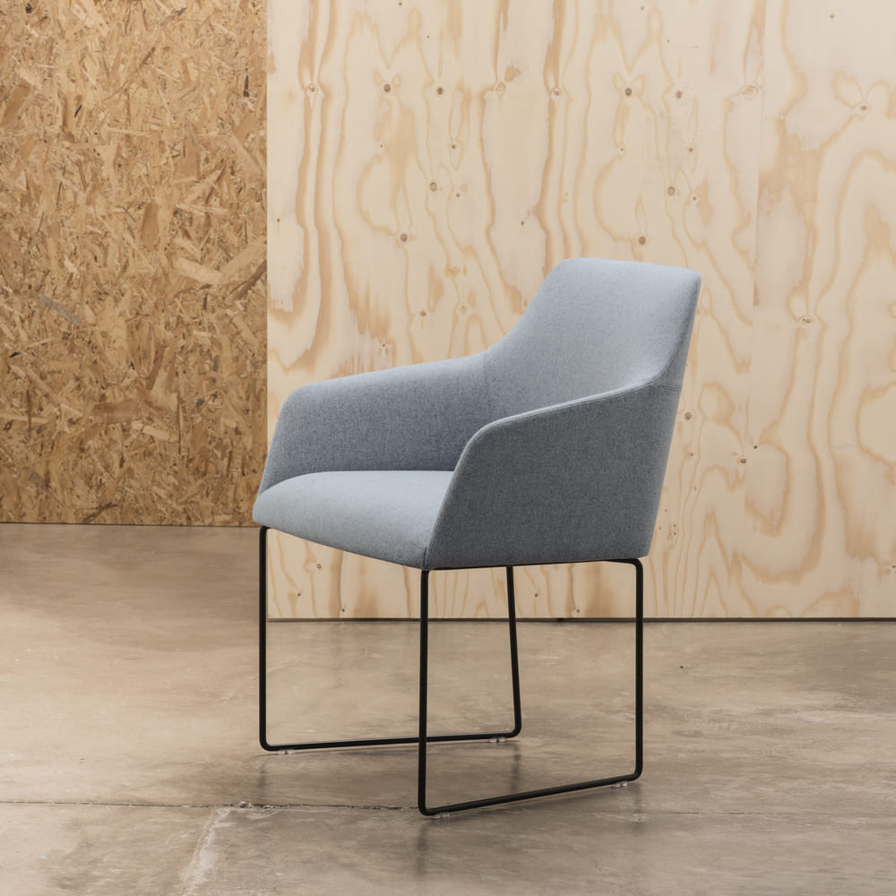 Alya Armchair SO1535 White Gabriel Capture / Andreu World（アンドリューワールド） / ダイニングチェア / AND10020_dt_03.jpg