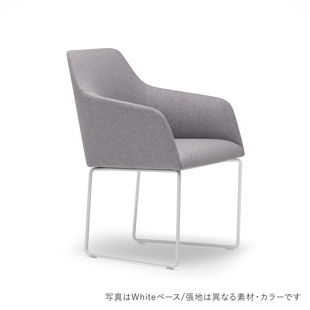 Alya Armchair SO1535 Black Gabriel Capture / Andreu World（アンドリューワールド） / ダイニングチェア / AND10021PPL_ma.jpg