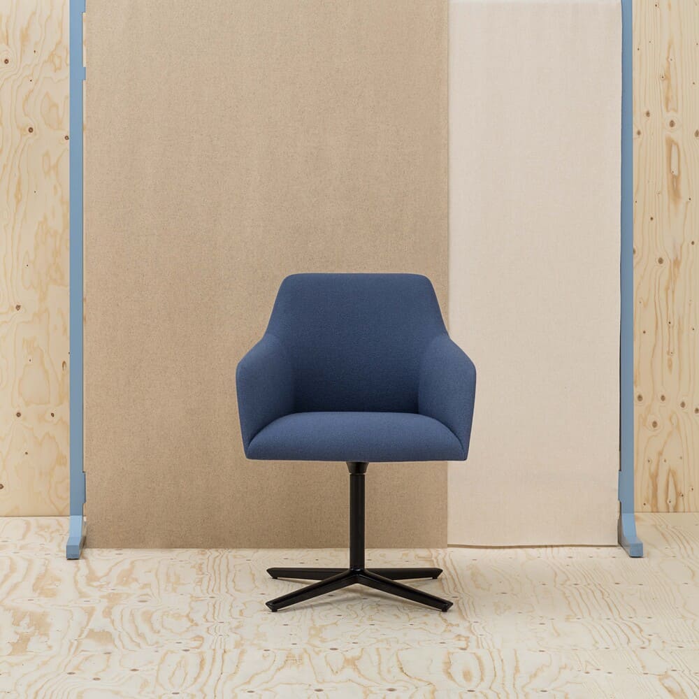Alya Armchair SO1532 aluminum 4star Black Gabriel Capture / Andreu World（アンドリューワールド） / デスクチェア / AND10030_dt_02.jpg