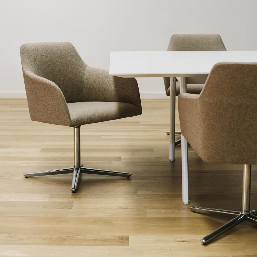 Alya Armchair SO1532 aluminum 4star Black Gabriel Capture / Andreu World（アンドリューワールド） / デスクチェア / AND10030_dt_08.jpg