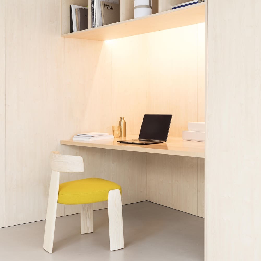 Oru Chair SI2270 Ash 381 背板 Gabriel Capture / Andreu World（アンドリューワールド） / ダイニングチェア / AND10052_dt_08.jpg