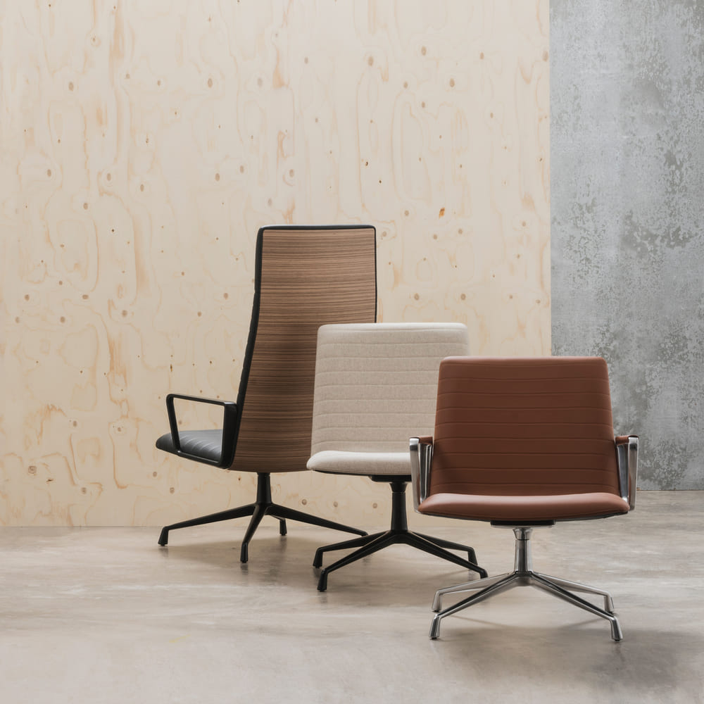 Flex Executive Low back armchair SO1844 4star Black Valencia / Andreu World（アンドリューワールド） / オフィスチェア・ワークチェア / AND10054_dt_04.jpg