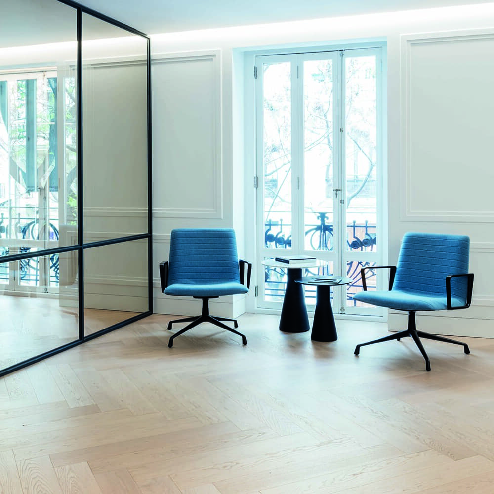 Flex Executive Low back armchair SO1844 4star Polished Valencia / Andreu World（アンドリューワールド） / オフィスチェア・ワークチェア / AND10055_dt_07.jpg