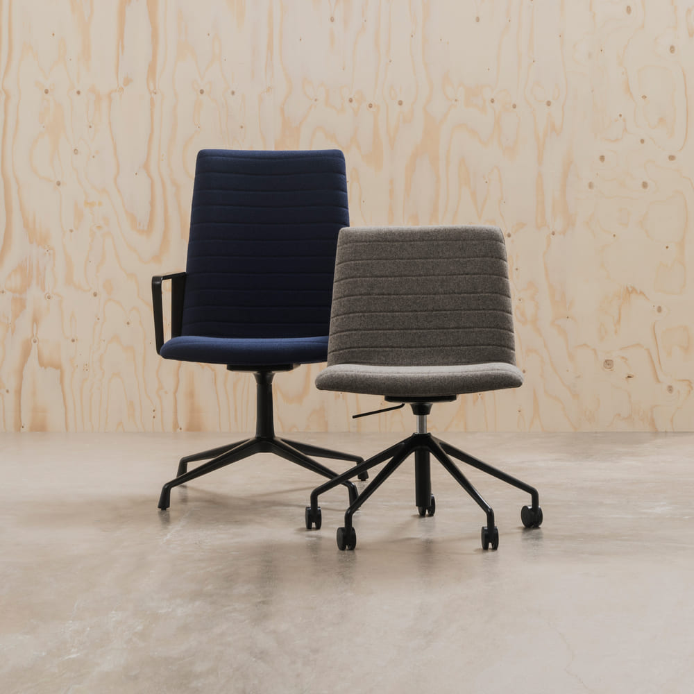 Flex Executive Intermediate back armchair SO1845 4star Black Valencia / Andreu World（アンドリューワールド） / オフィスチェア・ワークチェア / AND10056_dt_03.jpg