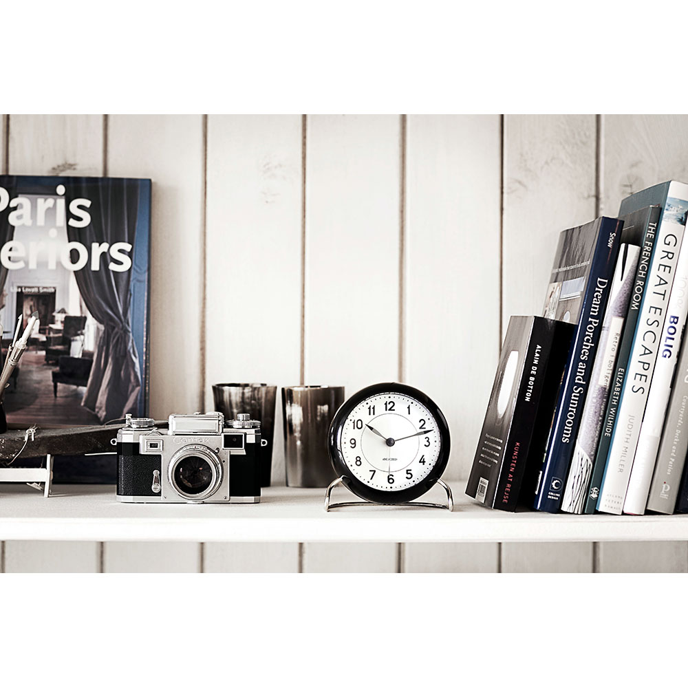 ARNE JACOBSEN Table Clock STATION / ARNE JACOBSEN（アルネヤコブセン） / 時計・壁掛け時計・置時計 / ARE10021_dt_03.jpg