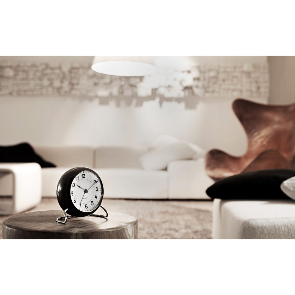 ARNE JACOBSEN Table Clock STATION / ARNE JACOBSEN（アルネヤコブセン） / 時計・壁掛け時計・置時計 / ARE10021_dt_04.jpg
