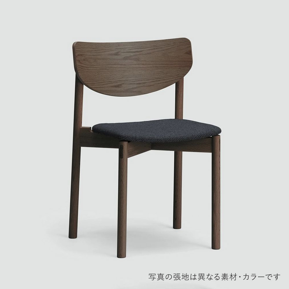 Hane Chair Oak Smoke 座面張地(Maple) ARIAKE / ARIAKE（アリアケ） / ダイニングチェア / ARI10027BLK_ma.jpg