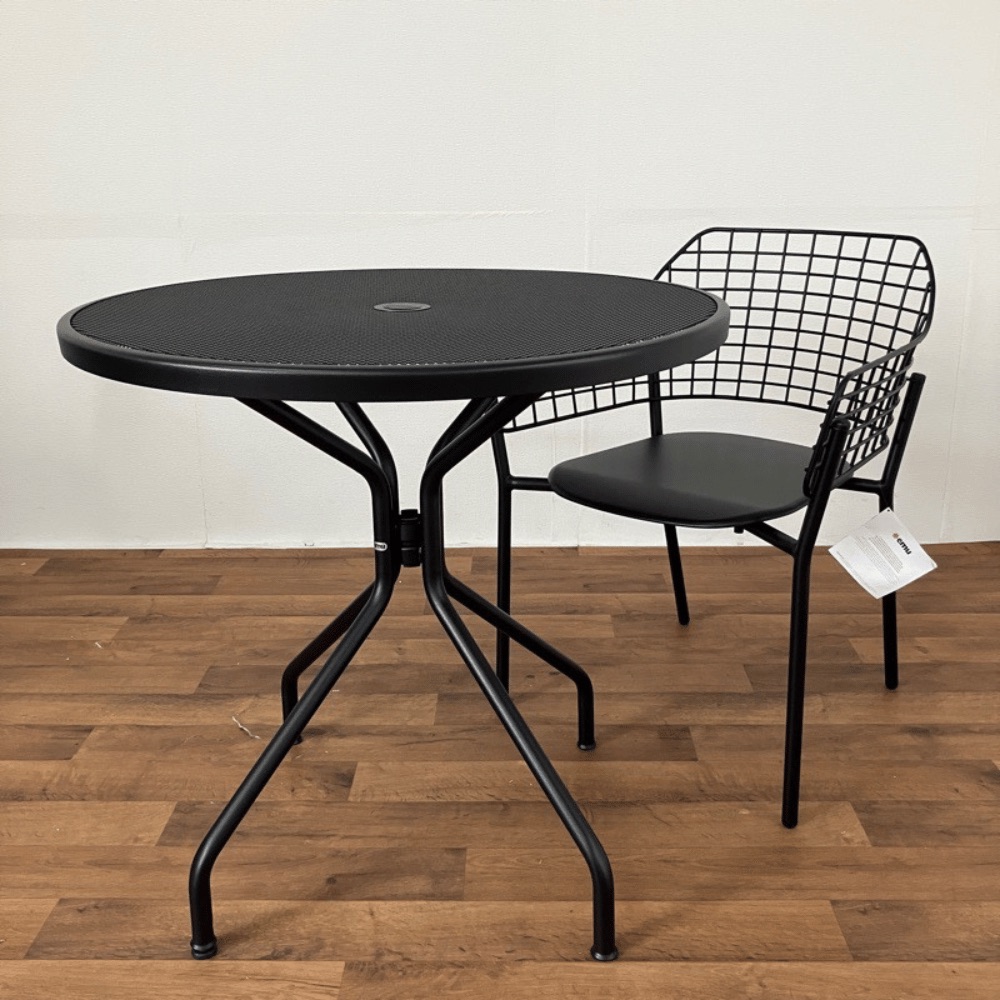 ASPLUND ASPLUND emu CAMBI ROUND TABLE M ガーデンテーブル OHW ASPLUND ASPLUND emu CAMBI ROUND TABLE M ガーデンテーブル OHW