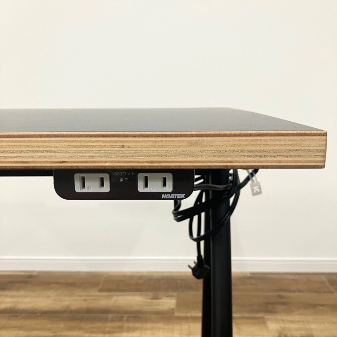 ASPLUND COMPASS LEG DESK ブラック コンセントあり OHW / ASPLUND（アスプルンド） / デスク・PCデスク / AWN30011_dt_03.jpg
