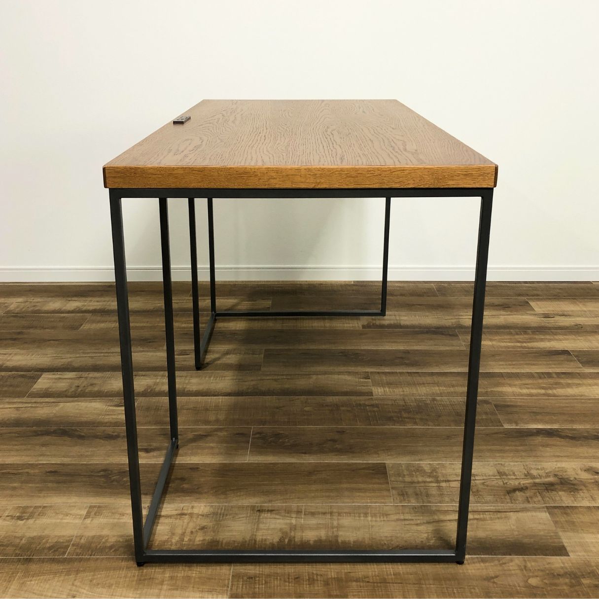 CRASH GATE DOCK DESK コンセント口有 オーク材/スチール OHW / CRASH GATE（クラッシュゲート） / デスク・PCデスク / AWN30058_dt_08.jpg