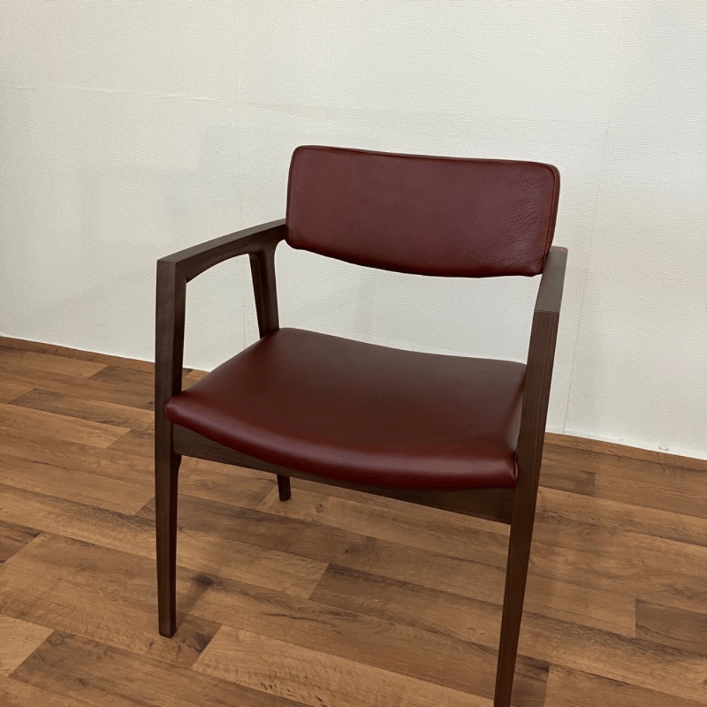 FUJI FURNITURE FUJI FURNITURE Koti Wide Arm Chair 本革張り FUJI FURNITURE FUJI FURNITURE Koti Wide Arm Chair 本革張り
