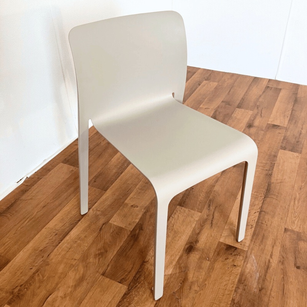 MAGIS Chair First OHW / MAGIS（マジス） / ダイニングチェア / AWN30105_dt_08.jpg
