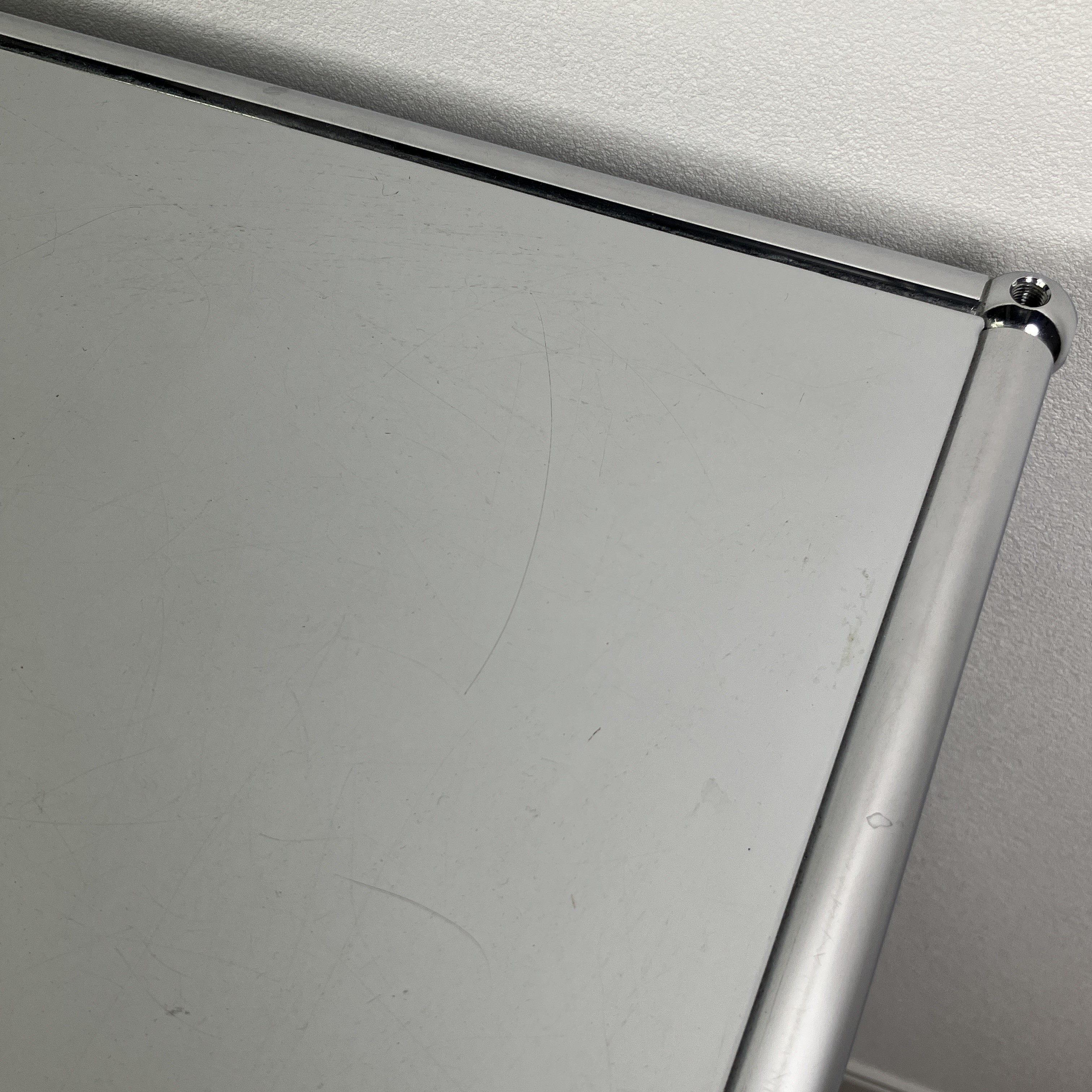 USM USM ハラー 3段キャスターワゴン ライトグレー H720mm 鍵 USM USM ハラー 3段キャスターワゴン ライトグレー H720mm 鍵