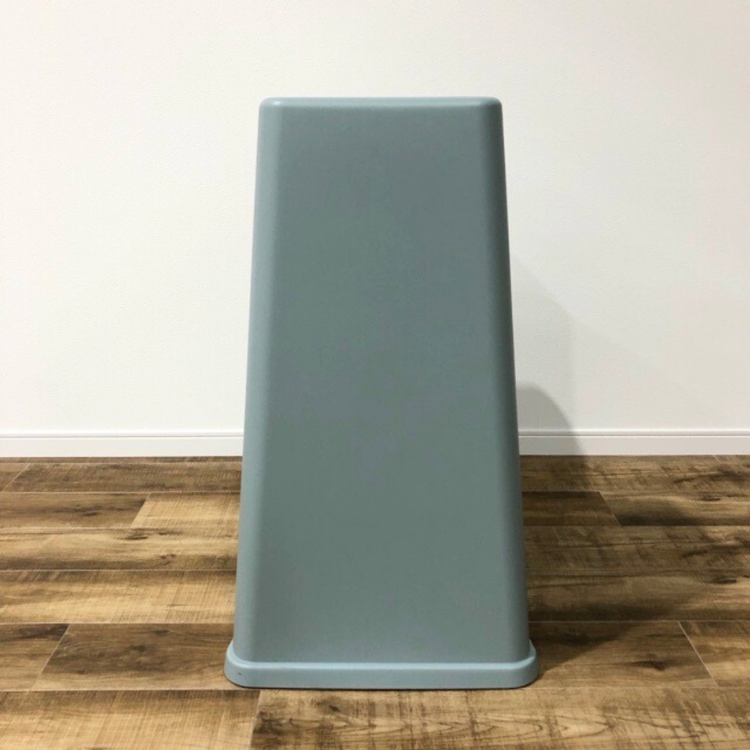 Vitra Stool-Tool light grey コンスタンチン・グルチッチ 2021年製 OHW / Vitra（ヴィトラ） / ダイニングチェア / AWN30160_dt_08.jpg