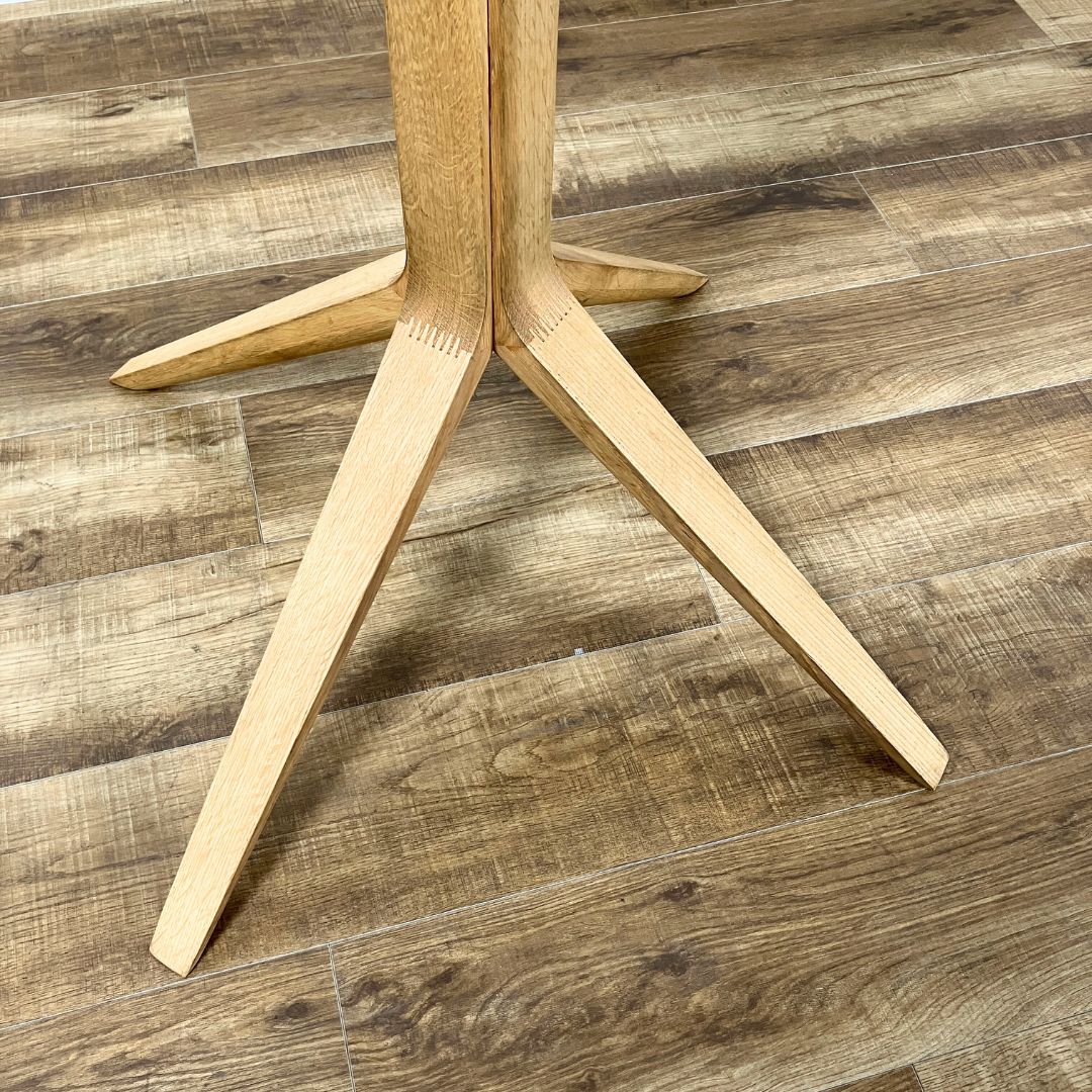 Karimoku New Standard SCOUT BISTRO BAR TABLE PURE OAK / Karimoku New Standard（カリモクニュースタンダード） / カウンターテーブル / AWN30294_dt_02.jpg