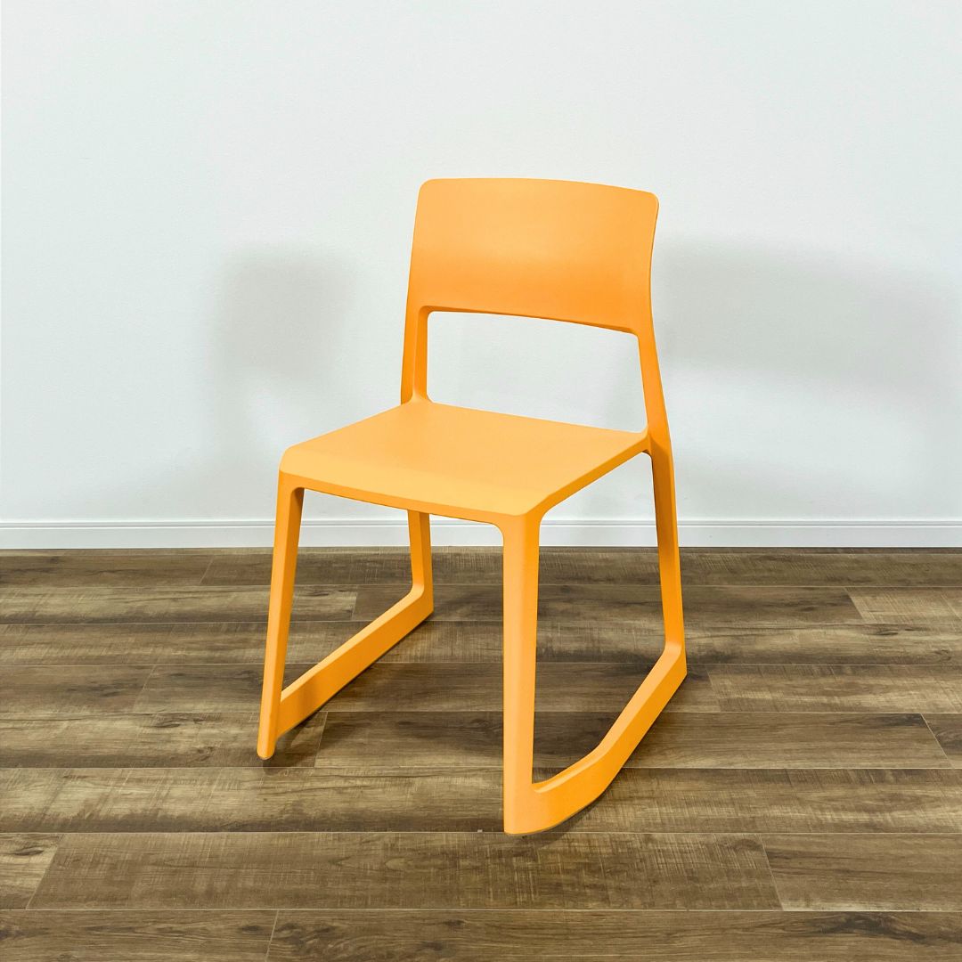 Vitra Tip Ton MANGO / Vitra（ヴィトラ） / ダイニングチェア / AWN30303ORN_ma.jpg