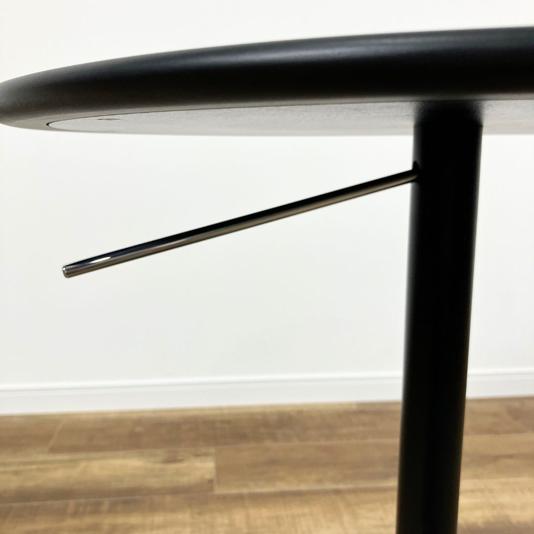 arper Pix Table Black / arper（アルペール） / ラウンドテーブル・丸テーブル / AWN30313_dt_03.jpg