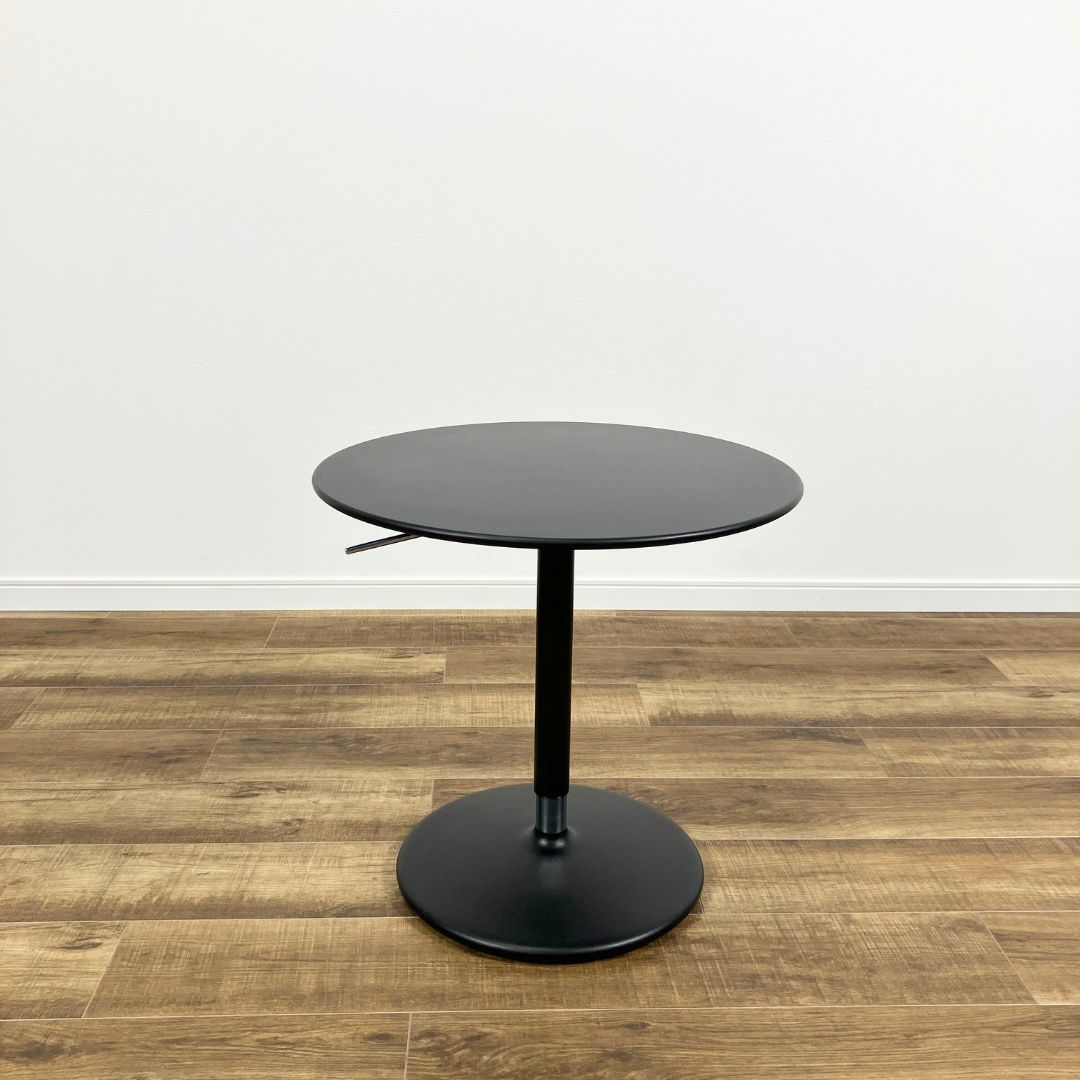 arper Pix Table Black / arper（アルペール） / ラウンドテーブル・丸テーブル / AWN30313_dt_04.jpg