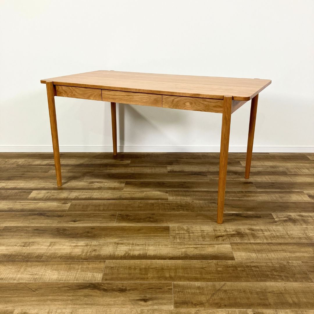 SIEVE dent dining table Msize / SIEVE（シーヴ） / ダイニングテーブル / AWN30315LBR_ma.jpg