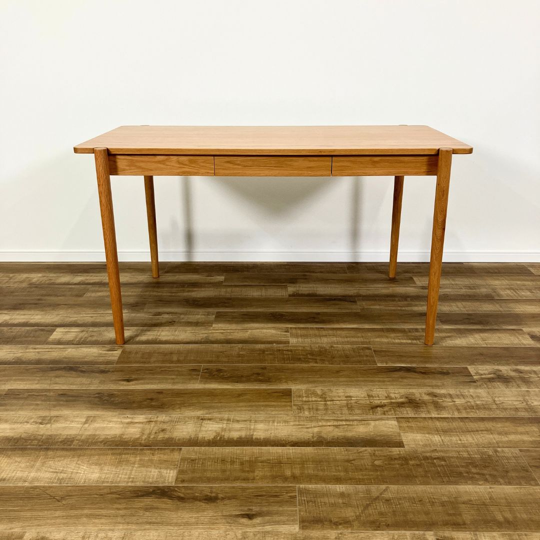 SIEVE dent dining table Msize / SIEVE（シーヴ） / ダイニングテーブル / AWN30315_dt_01.jpg