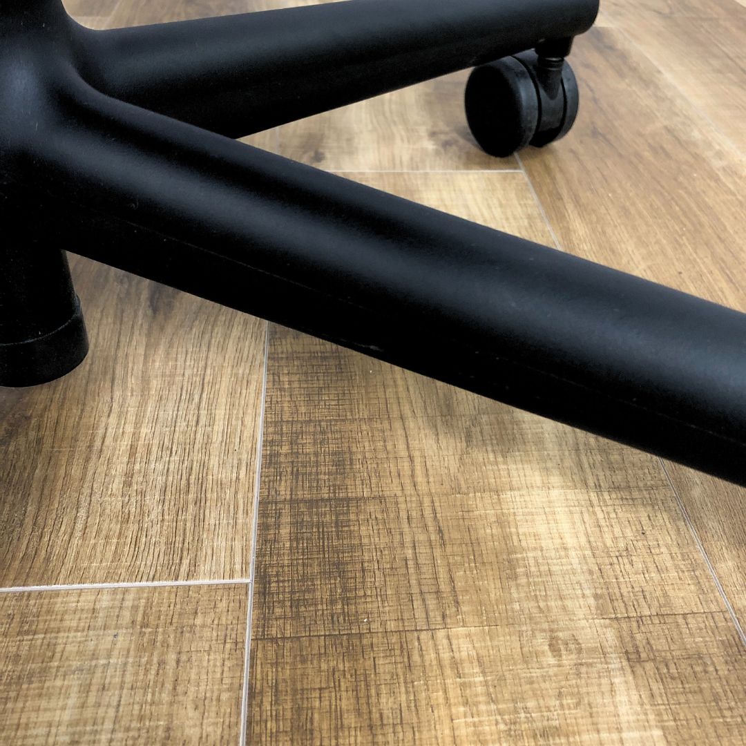 Vitra Allstar BLACK / WHITE / Vitra（ヴィトラ） / デスクチェア / AWN30317_dt_14.jpg