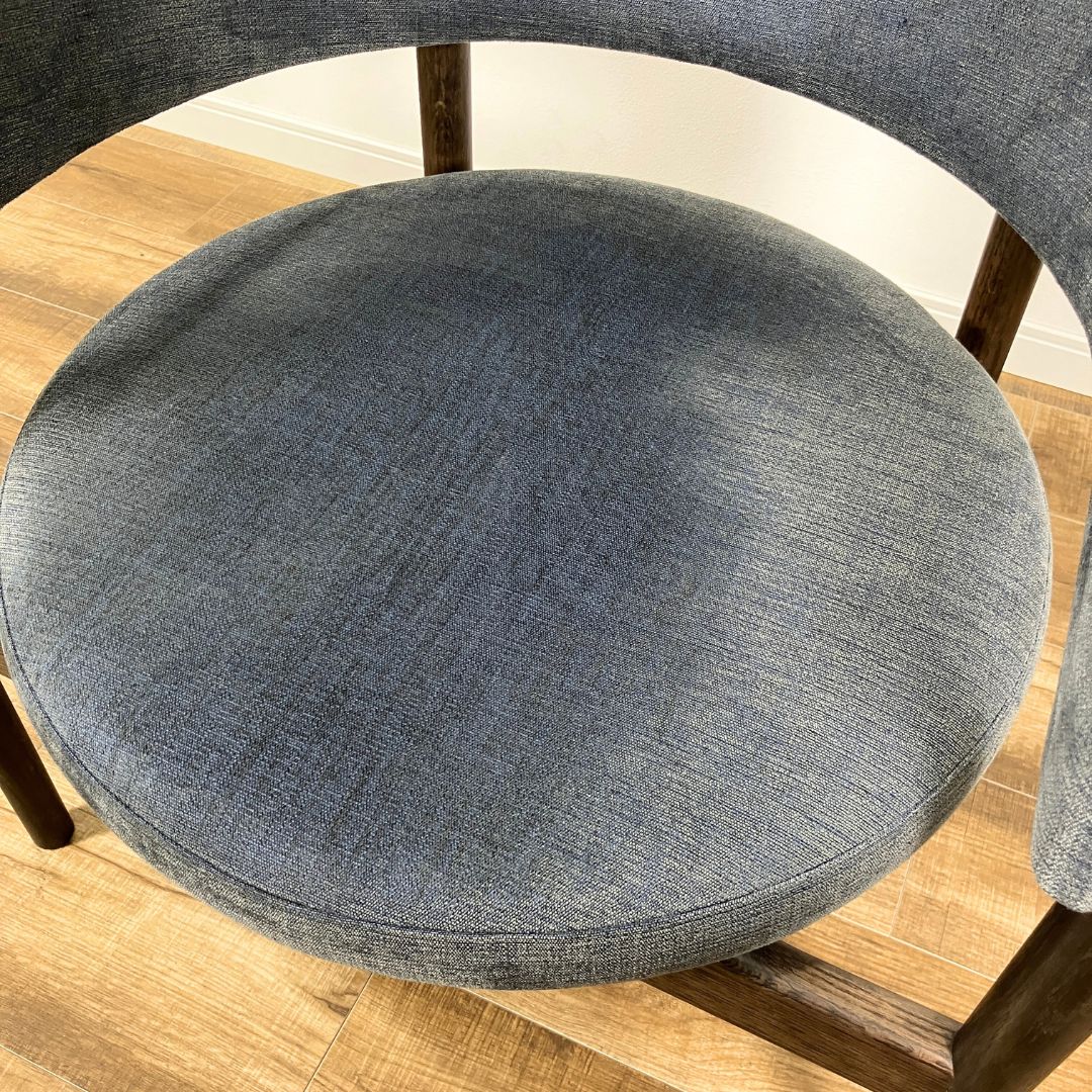 Karimoku Case Karimoku Case N-CC01 Lounge Chair blue/smoked Karimoku Case Karimoku Case N-CC01 Lounge Chair blue/smoked