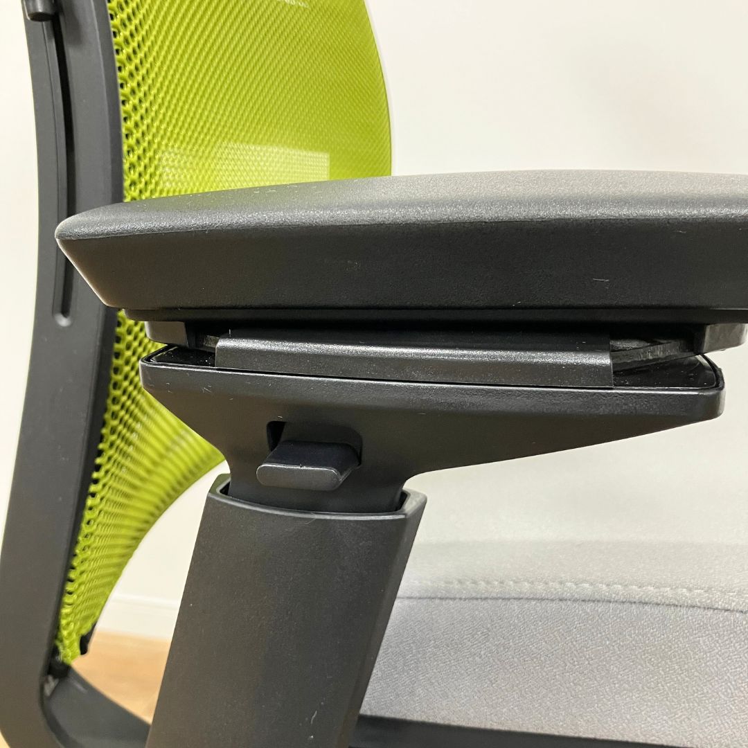 Steelcase Think GREEN/GRAY / steelcase（スチールケース） / オフィスチェア・ワークチェア / AWN30321_dt_11.jpg