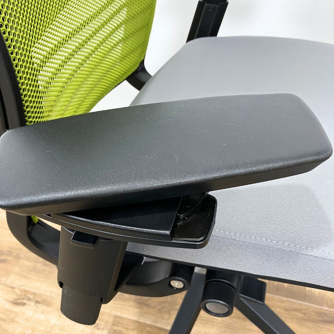 Steelcase Think GREEN/GRAY / steelcase（スチールケース） / オフィスチェア・ワークチェア / AWN30321_dt_12.jpg
