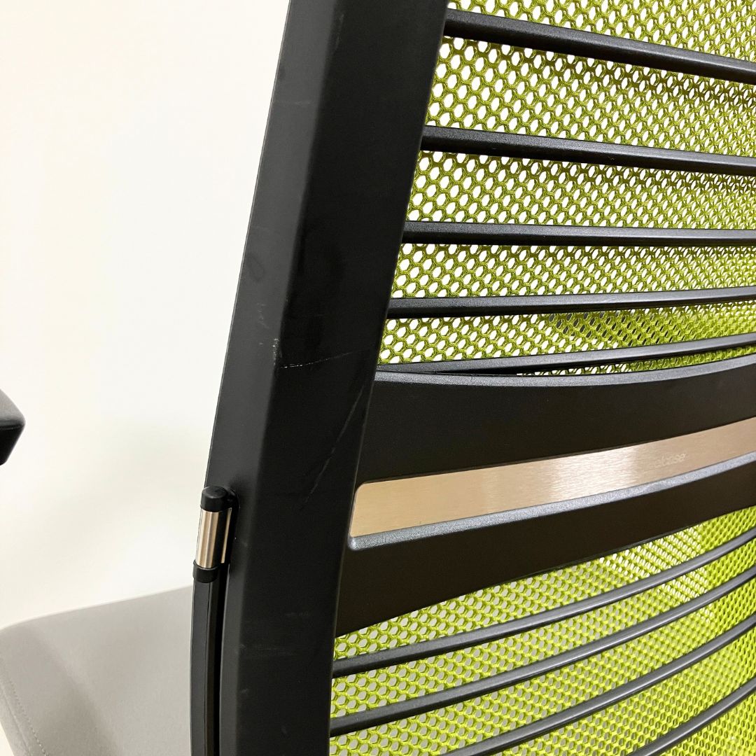 Steelcase Think GREEN/GRAY / steelcase（スチールケース） / オフィスチェア・ワークチェア / AWN30321_dt_15.jpg