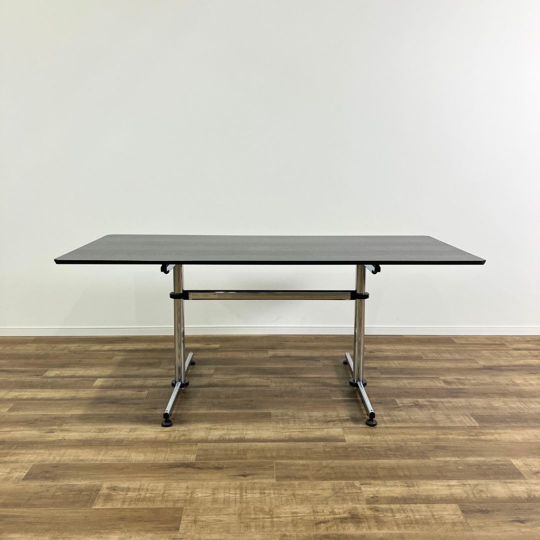USM Kitos Table Black / USM（ユーエスエム） / オフィスデスク・ワークデスク・オフィステーブル / AWN30334_dt_01.jpg
