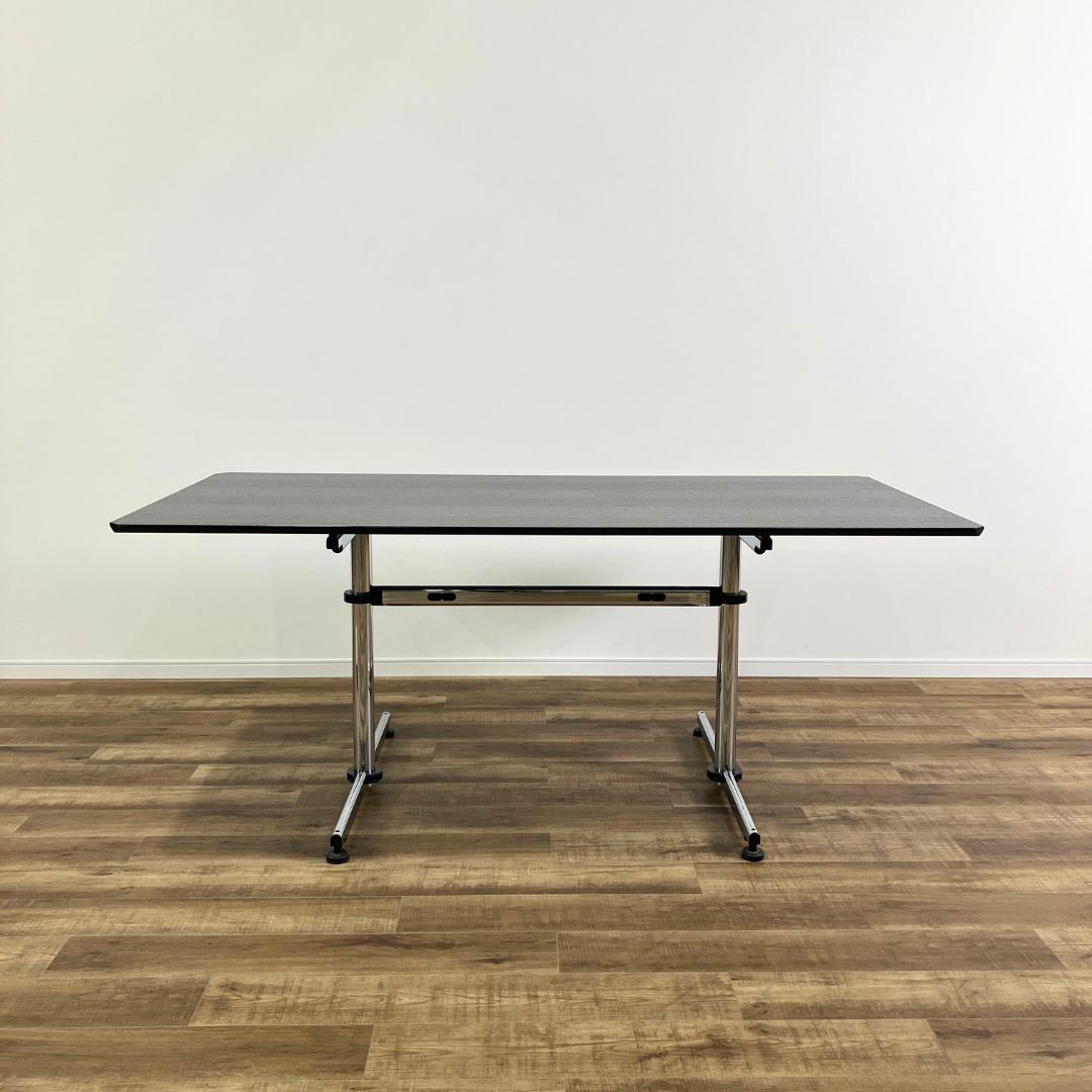 USM Kitos Table Black / USM（ユーエスエム） / オフィスデスク・ワークデスク・オフィステーブル / AWN30334_dt_03.jpg