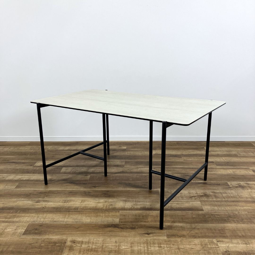 moda en casa PIPA table ceramic W1400 セラミックホワイト【配送エリア限定(23区内)】 / moda en casa（モーダエンカーサ） / ダイニングテーブル / AWN30343_dt_02.jpg