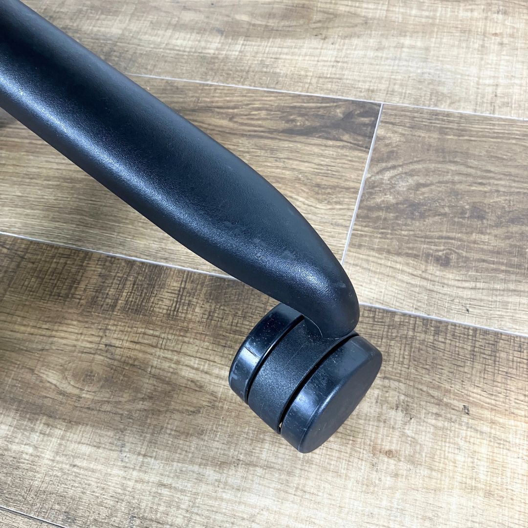 Herman Miller SAYL CHAIR  GRAY×BLACK / Herman Miller（ハーマンミラー） / オフィスチェア・ワークチェア / AWN30351_dt_14.jpg