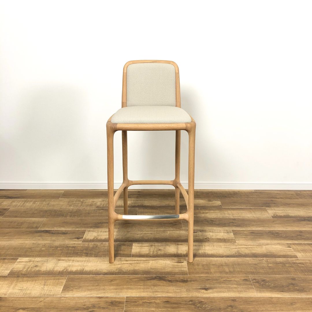 Karimoku Case NF-BS02 VIDAR4 NO.146 / Karimoku Case（カリモクケース） / カウンターチェア・バーチェア / AWN30361_dt_01.jpg