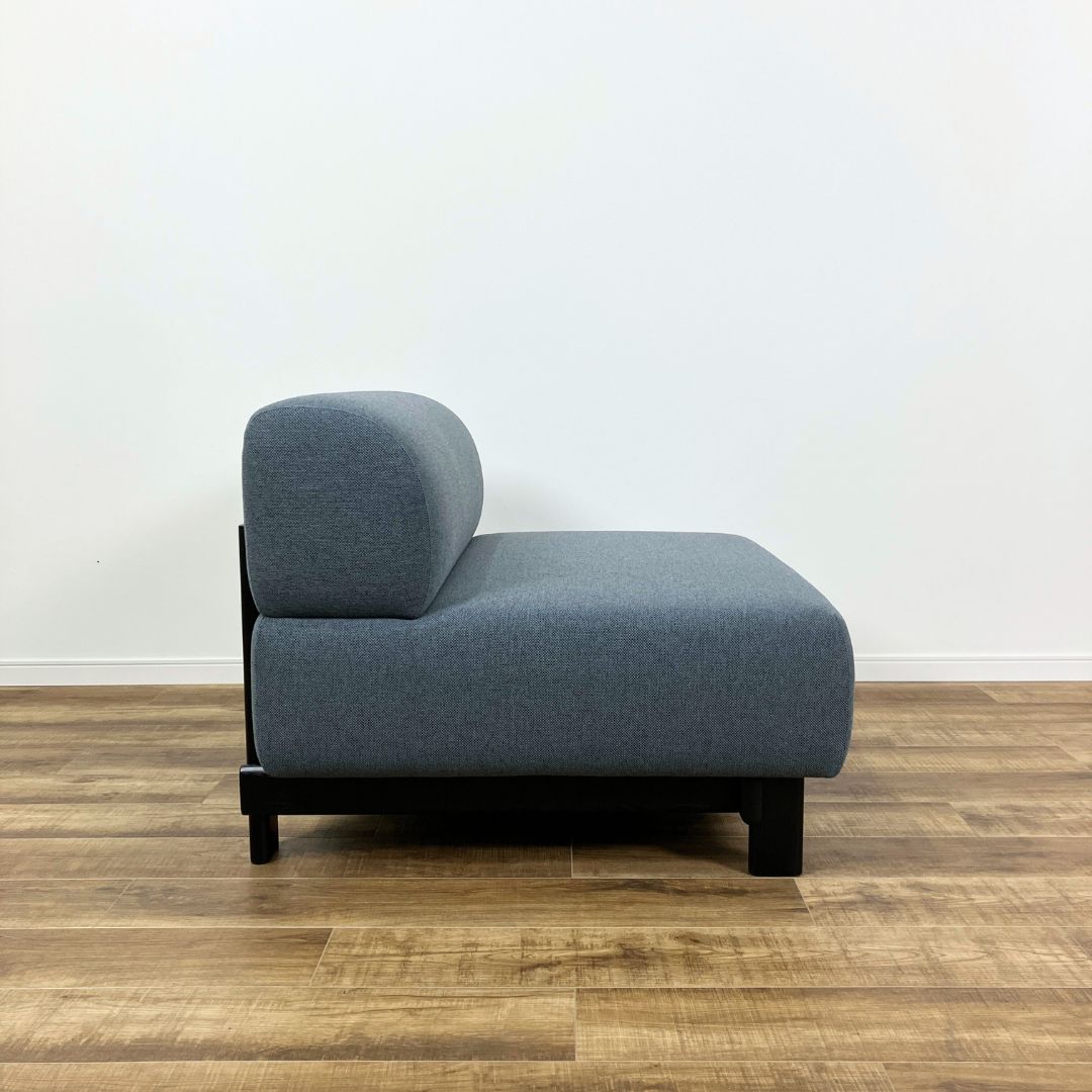 Karimoku New Standard Karimoku New Standard Elephant Sofa 1 Karimoku New Standard Karimoku New Standard Elephant Sofa 1