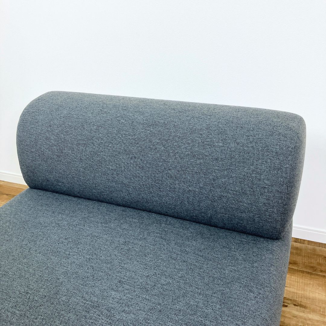 Karimoku New Standard Elephant Sofa 1-Seater Bench Black / Karimoku New Standard（カリモクニュースタンダード） / 1人掛けソファ / AWN30370_dt_06.jpg