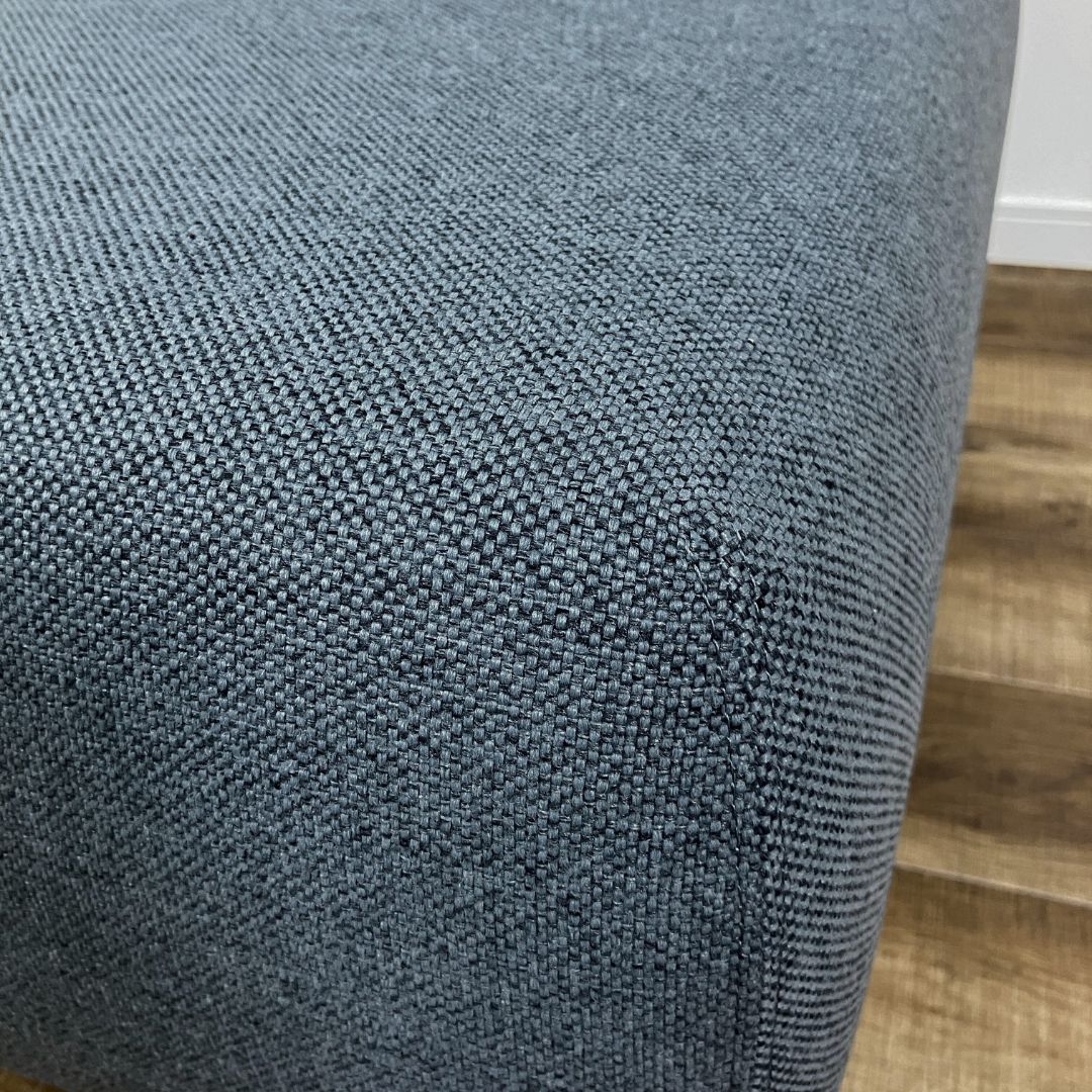 Karimoku New Standard Elephant Sofa 1-Seater Bench Black / Karimoku New Standard（カリモクニュースタンダード） / 1人掛けソファ / AWN30370_dt_08.jpg